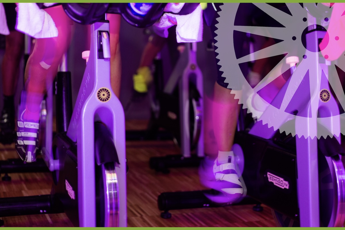 Fitness boutique Torino indoor cycling luci musica allenamento