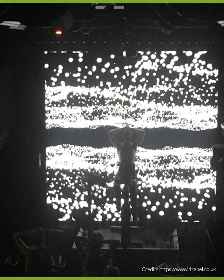 Atmosfera boutique fitness nello studio 1Rebel di Londra